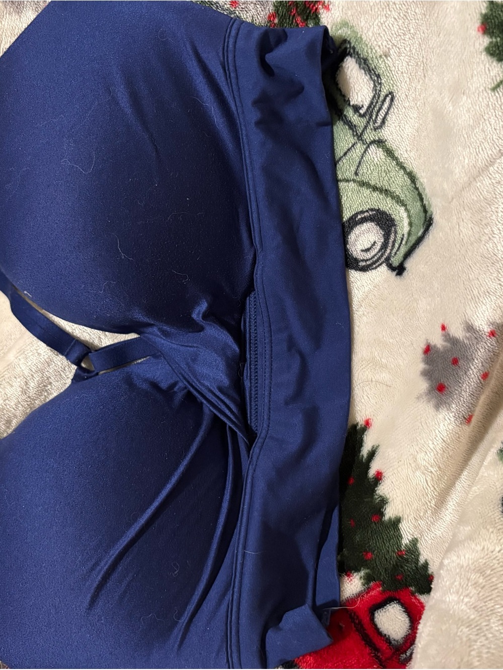 Victoria's Secret Deep Blue Wireless T-Shirt Bra